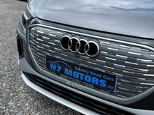 2024 Audi Q4 e-tron 0L Electric For Sale Images