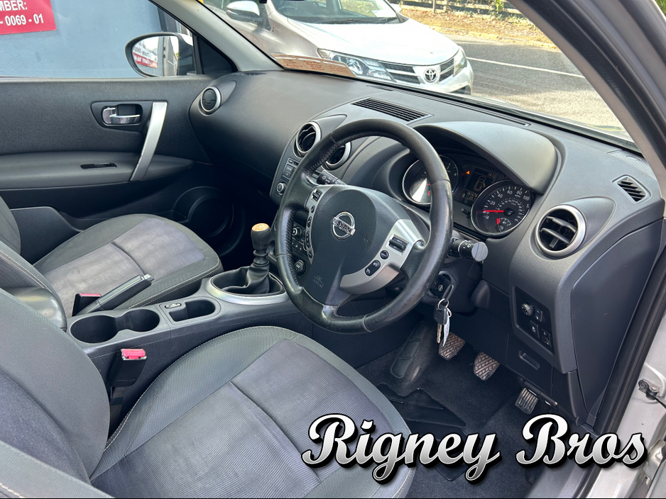2012 Nissan Qashqai +2 1.5L Diesel For Sale Images
