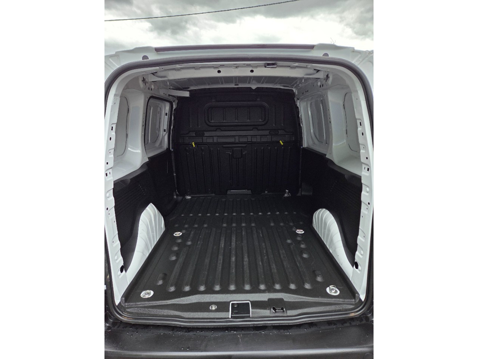 2023 Fiat Doblo 1.5L Diesel For Sale Images