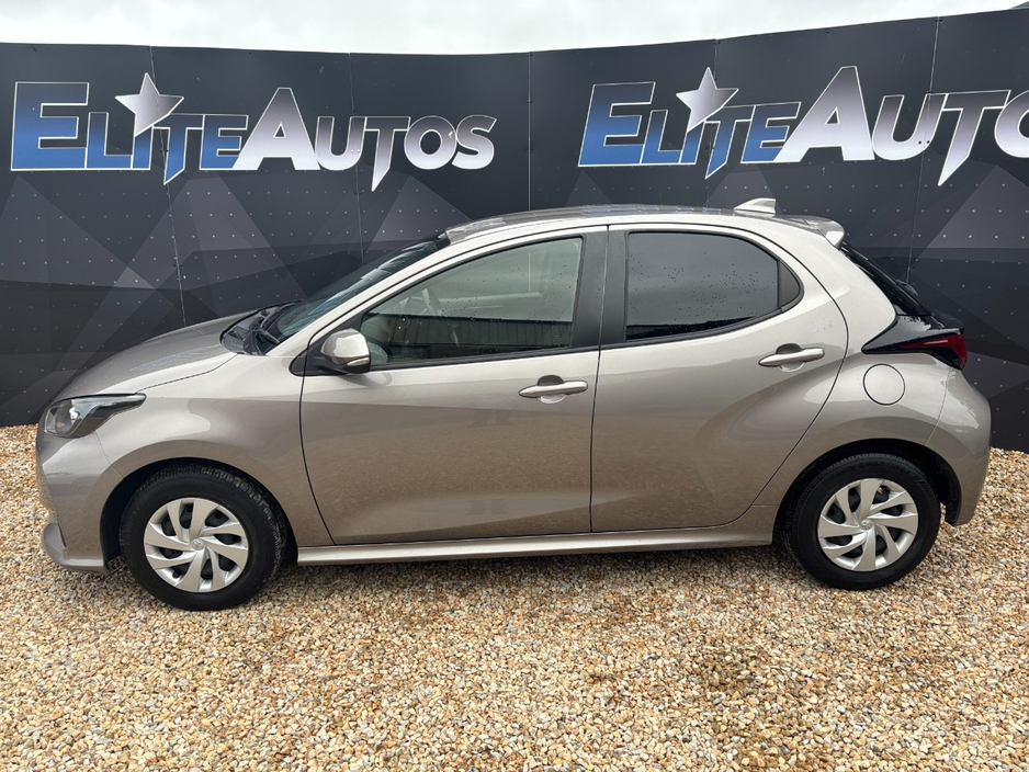 2021 Toyota Yaris 1.5L Petrol For Sale Images