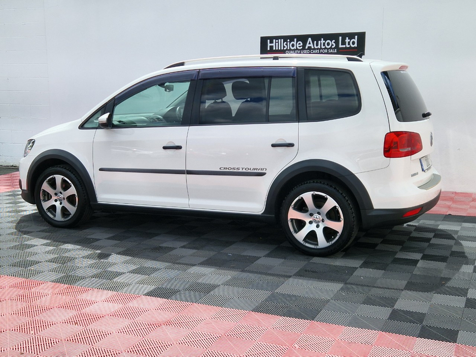 2012 Volkswagen Touran 1.4L Petrol For Sale Images