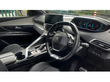 2022 Peugeot 3008 1.6L Petrol Plug-in Hybrid For Sale Images