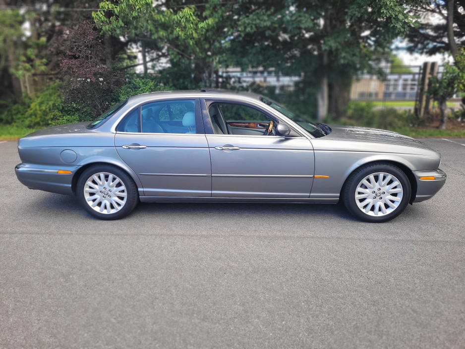 2005 Jaguar XJ6
