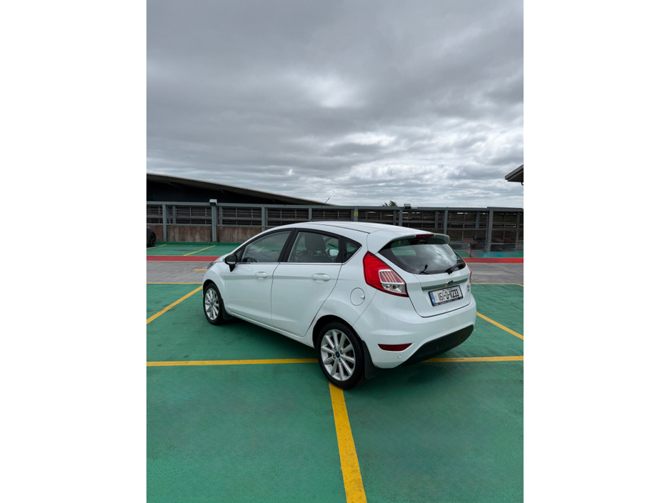 Ford Fiesta 1.25 60PS Titanium — thumbnail 4