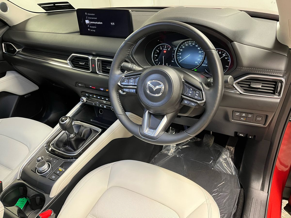 Mazda CX-5 GT Sport 2.0P 165PS - Reversing Camera - Sunroof - Climate Control - Heated Seats - Keyless Start - Apple CarPlay/Android Auto — thumbnail 9