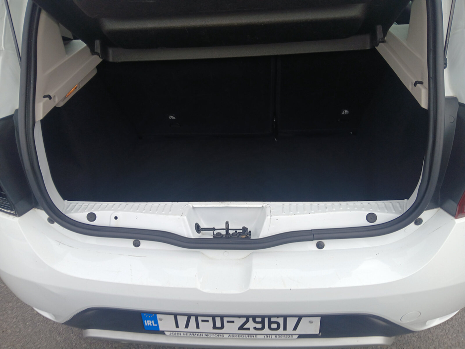 2017 Dacia Sandero Stepway 1.5L Diesel For Sale Images
