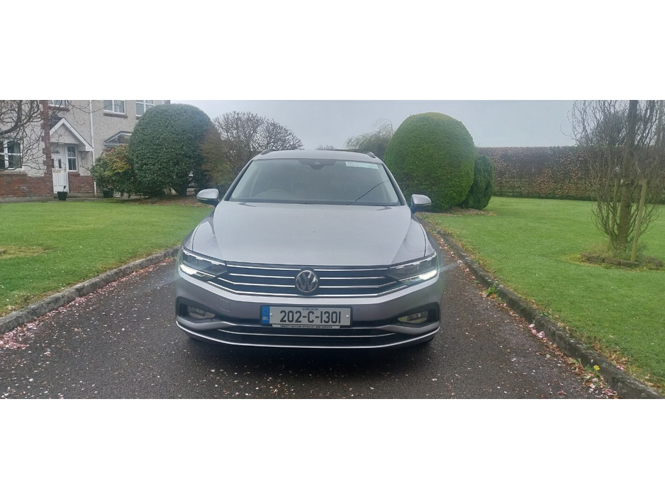 2020 Volkswagen Passat 2L Diesel For Sale Images