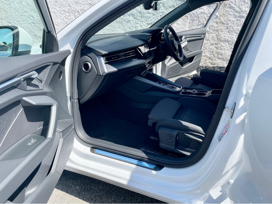 2025 Audi A3 1.5L Petrol Plug-in Hybrid For Sale Images