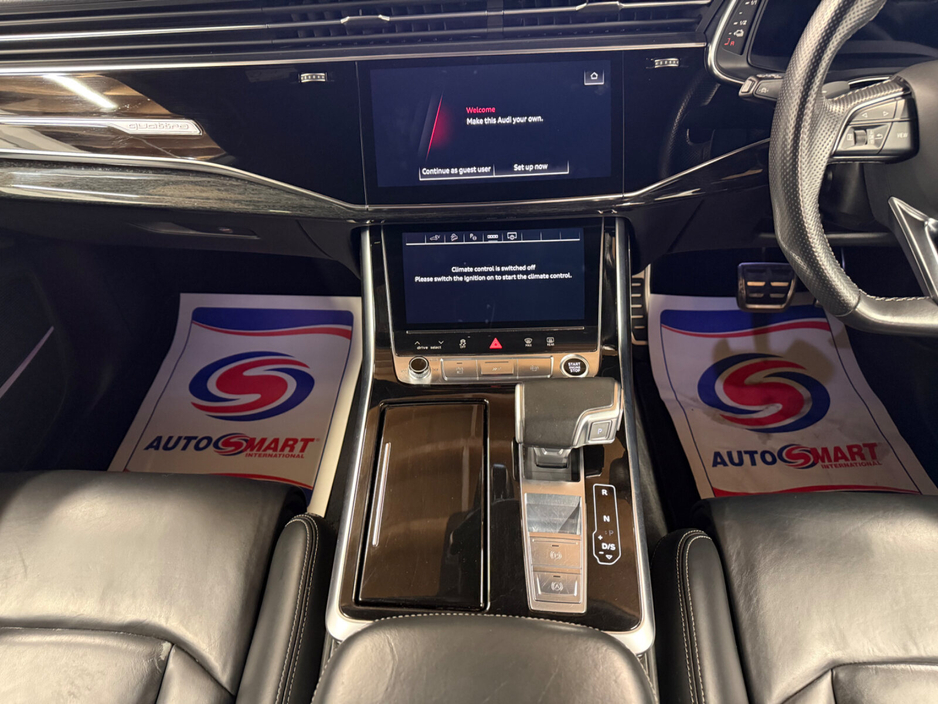 2022 Audi Q8 3L Petrol Hybrid For Sale Images
