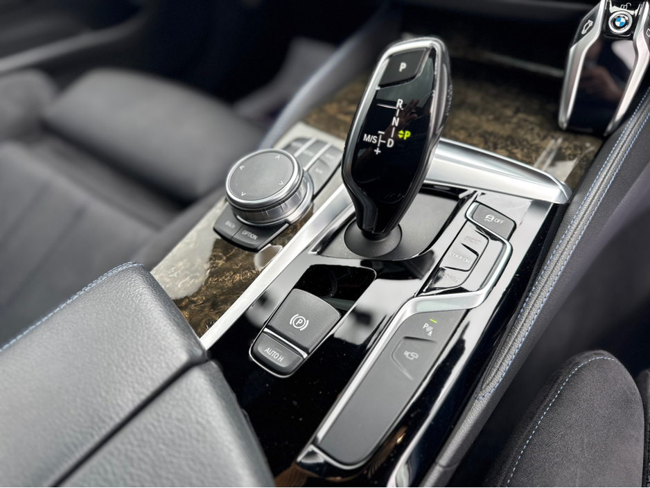 BMW 5 Series 523D M Sport-M5 Look 360 Cameras Sunroof — thumbnail 25