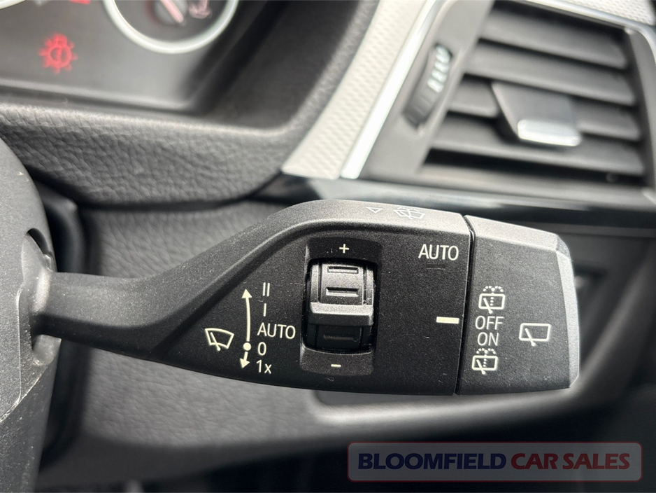 BMW 3 Series 320i MSPORT , AUTO // PRISTINE — thumbnail 28