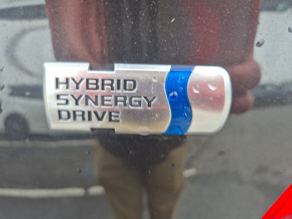 Toyota C-HR 1.8 HYBRID / SOL NERO WITH SAFETEY PACK 2 / TAX €160 — thumbnail 37