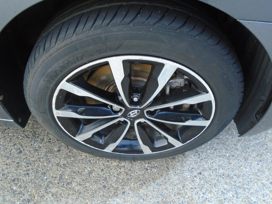 2015 Hyundai i40 1.7L Diesel For Sale Images