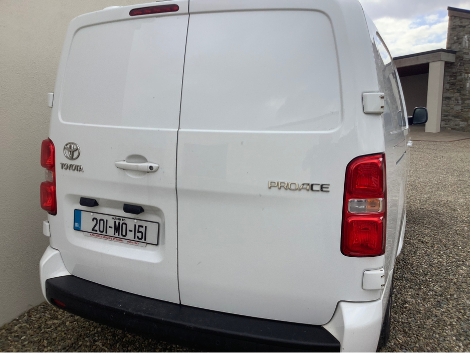 2020 Toyota Proace 2L Diesel For Sale Images