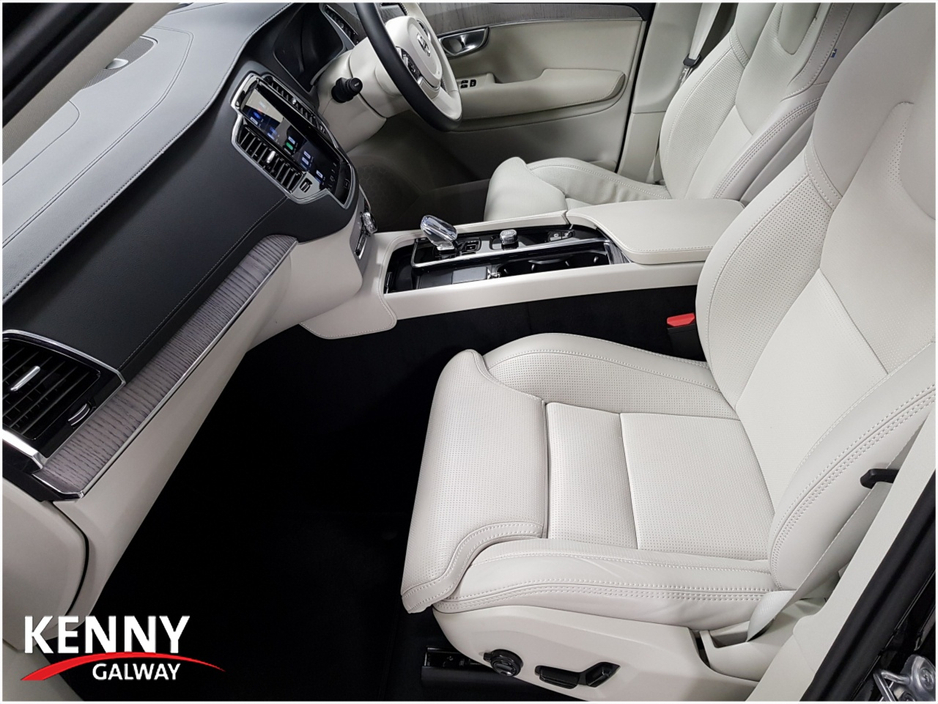 2024 Volvo XC90 2.0L Petrol Plug-in Hybrid For Sale Images