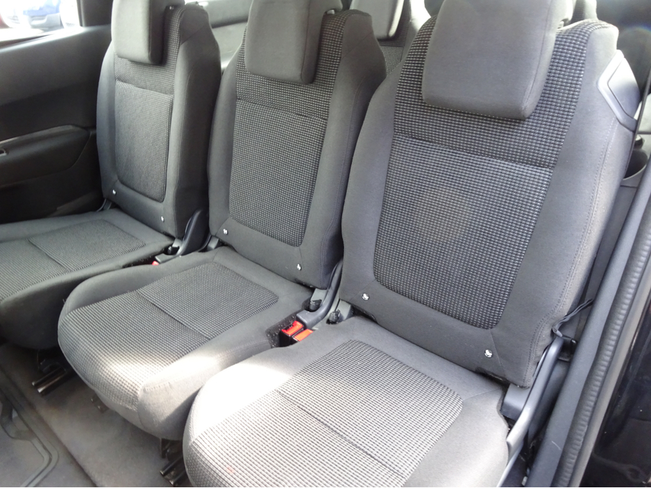 2016 Peugeot 5008 1.6L Diesel For Sale Images