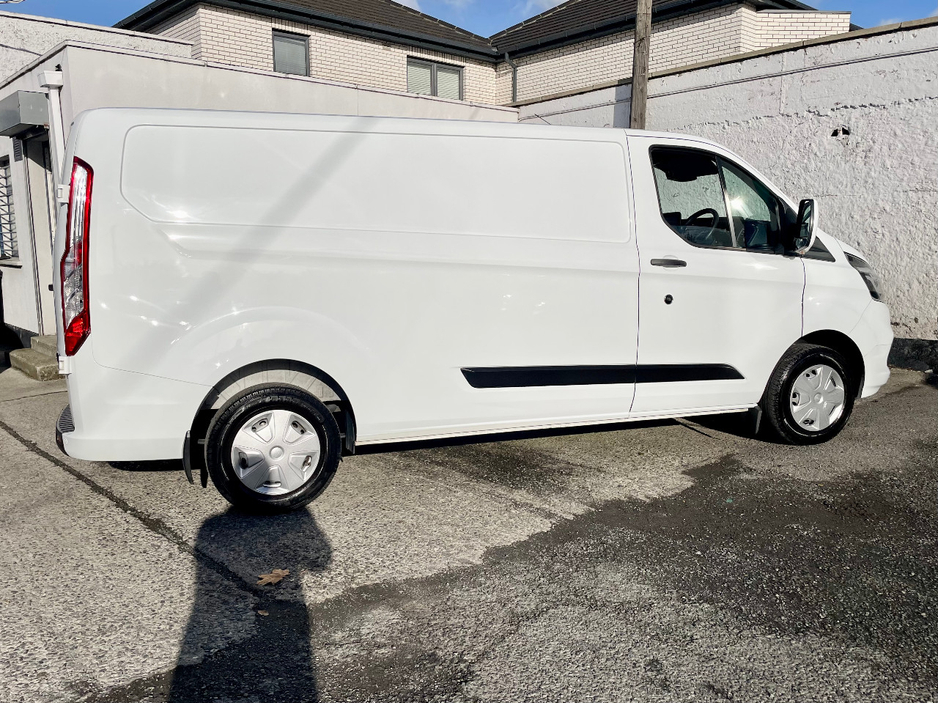 2022 Ford Transit Custom 2L Diesel For Sale Images