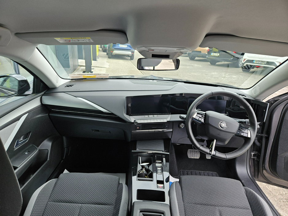 2024 Opel Astra 1.5L Diesel For Sale Images