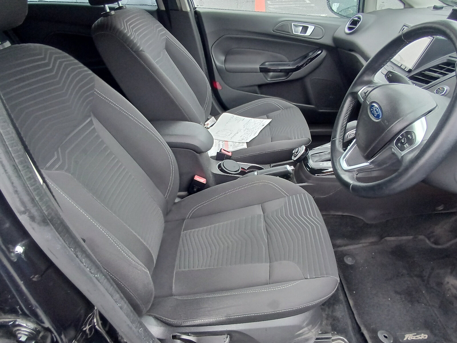 Ford Fiesta — thumbnail 11