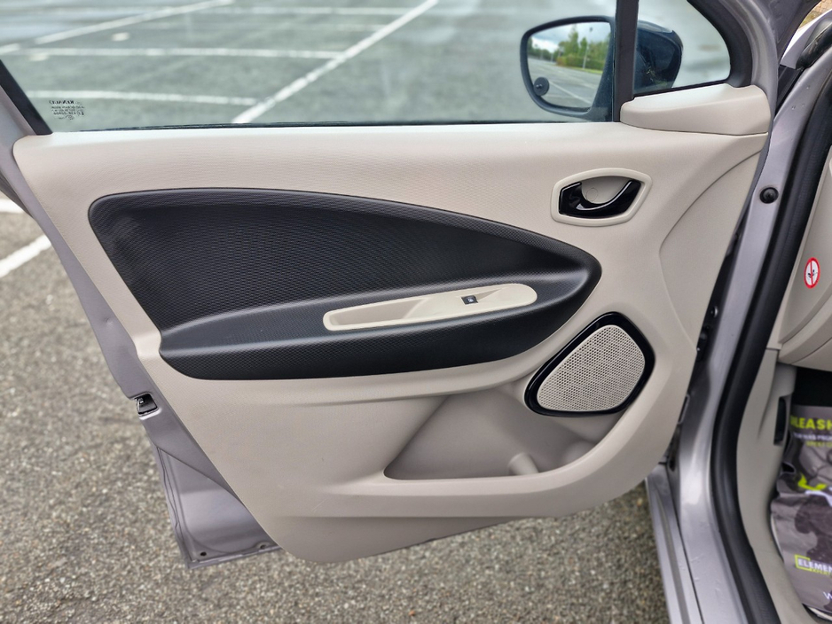 Renault Zoe DYNAMIQUE INTENSE LOW KMS — thumbnail 18