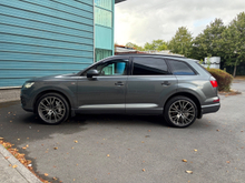 2017 Audi Q7 3L Diesel For Sale Images