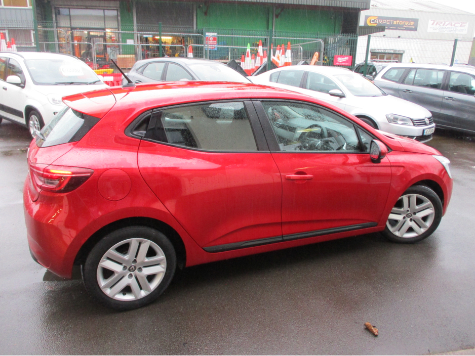 2022 Renault Clio 1L Petrol For Sale Images