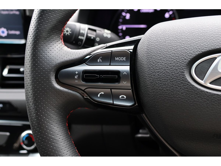 Hyundai i30 Petrol Deluxe NLine — thumbnail 13