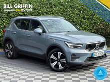 Volvo XC40 T4 CORE 1.5 HYBRID // DIAMOND CUT ALLOYS // PARKING SENSORS // APPLE CARPLAY/ANDROID AUTO