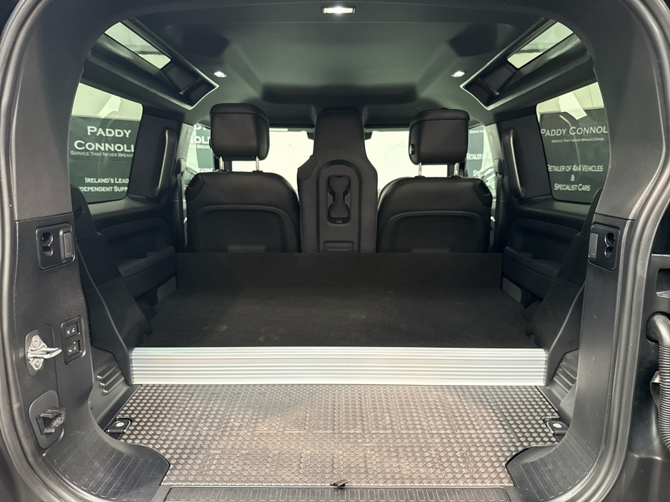 2024 Land Rover Defender 3L Diesel For Sale Images