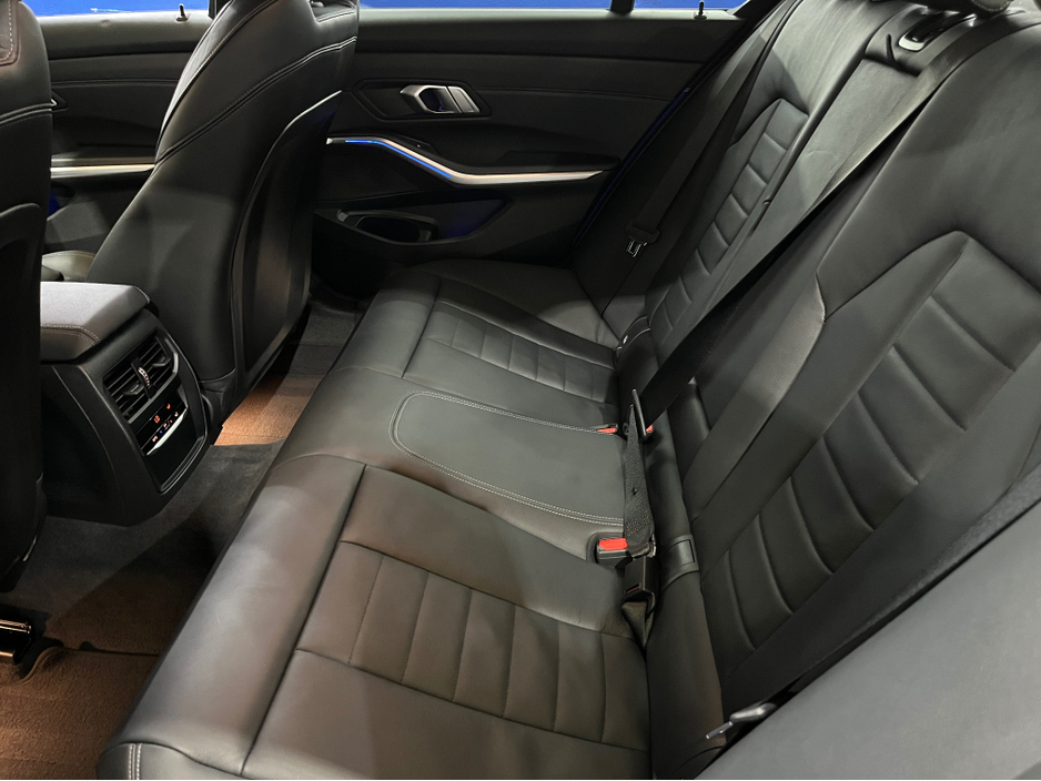 2022 BMW 3 Series 2.0L Diesel For Sale Images