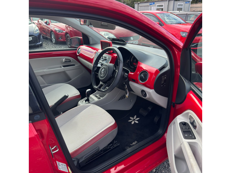 Volkswagen up! — thumbnail 19