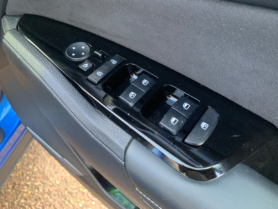2025 Kia Sportage 1.6L Diesel Hybrid For Sale Images
