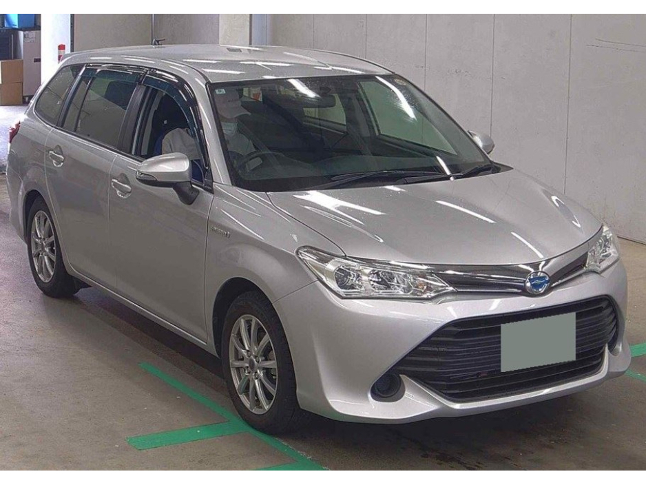 Toyota Corolla 1.5 Corolla Fielder Petrol Hybrid Auto — thumbnail 2