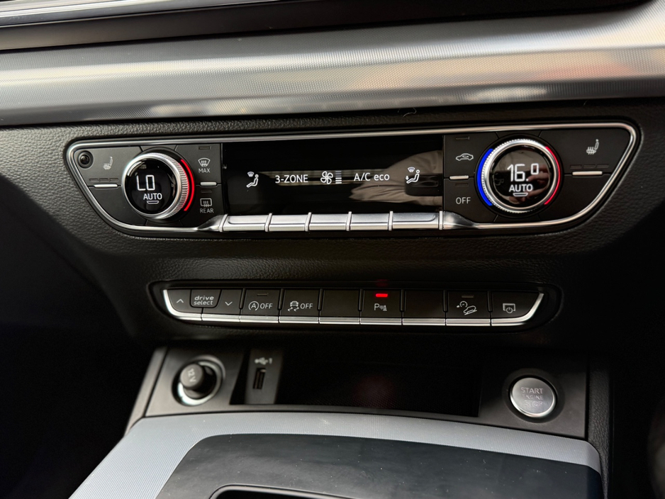2022 Audi Q5 2L Diesel For Sale Images