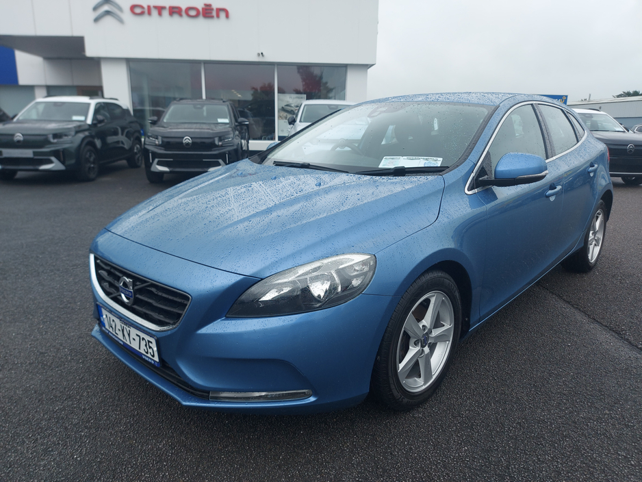 2014 Volvo V40 For Sale Images