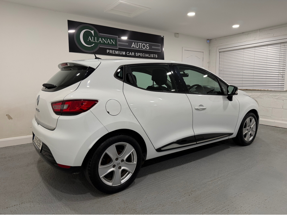 2015 Renault Clio 1.1L Petrol For Sale Images