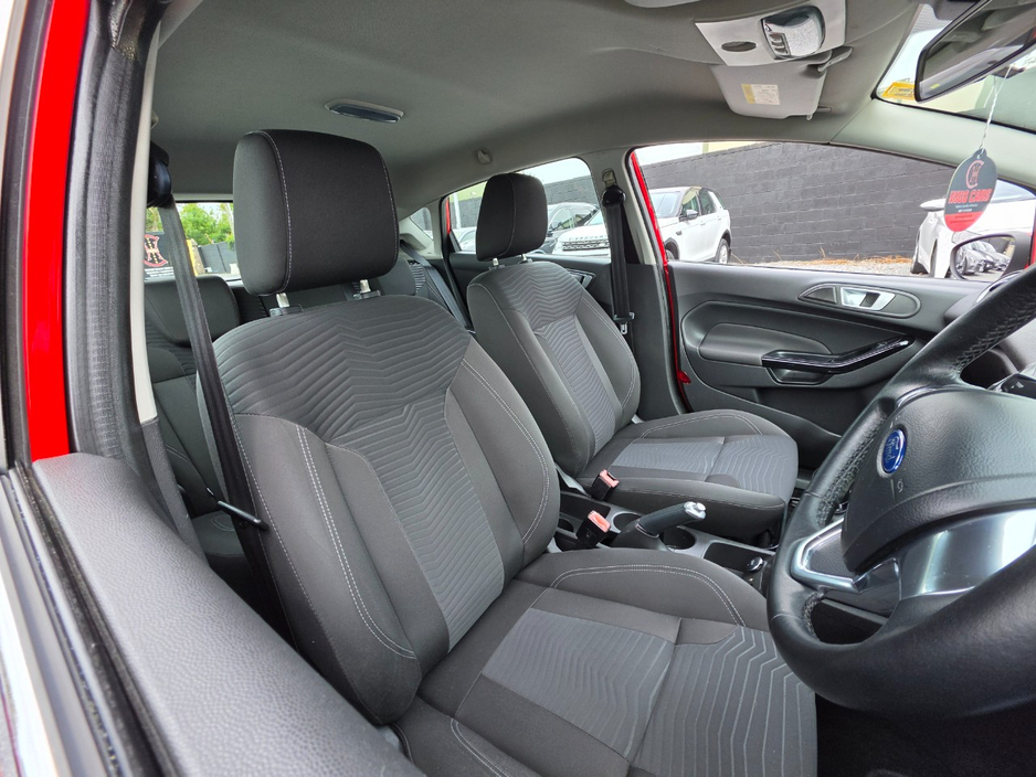 Ford Fiesta 2016 Ford Fiesta 1.0/Low mileage/Warranty — thumbnail 22