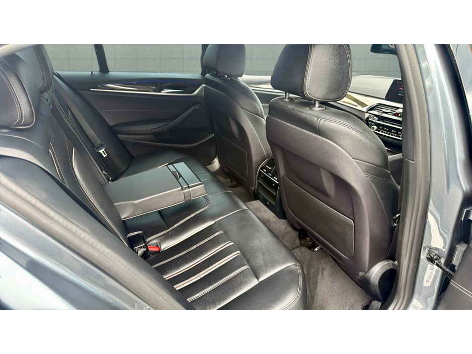 2019 BMW 5 Series 2.0L Diesel For Sale Images