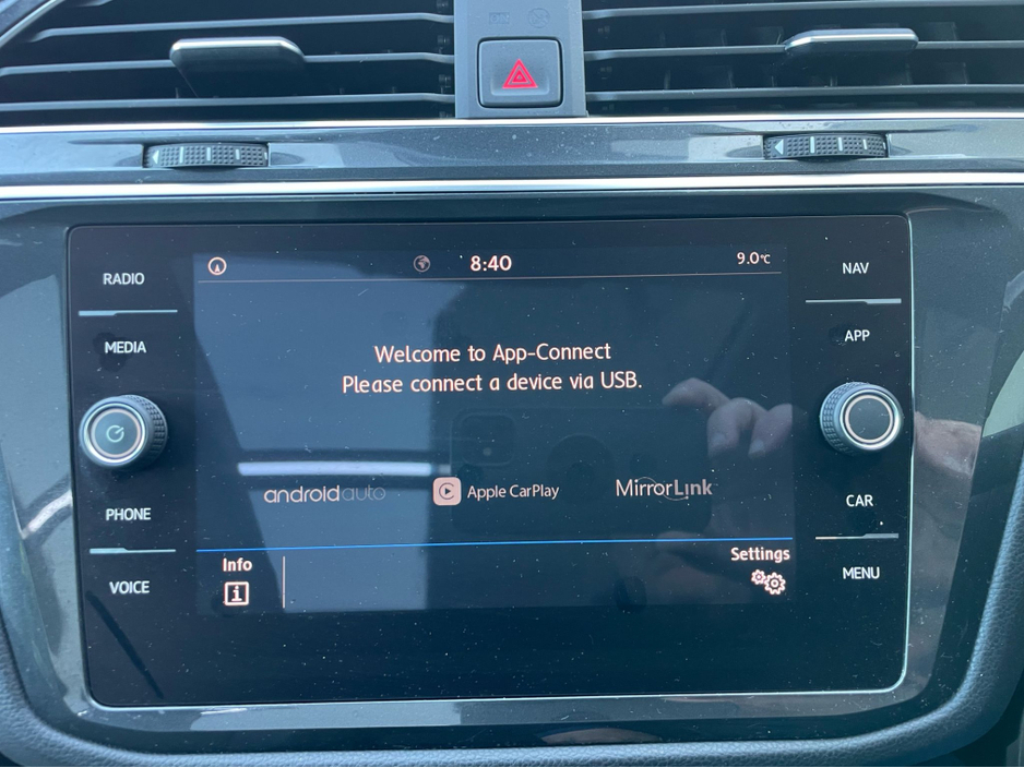 2019 Volkswagen Tiguan 2L Diesel For Sale Images