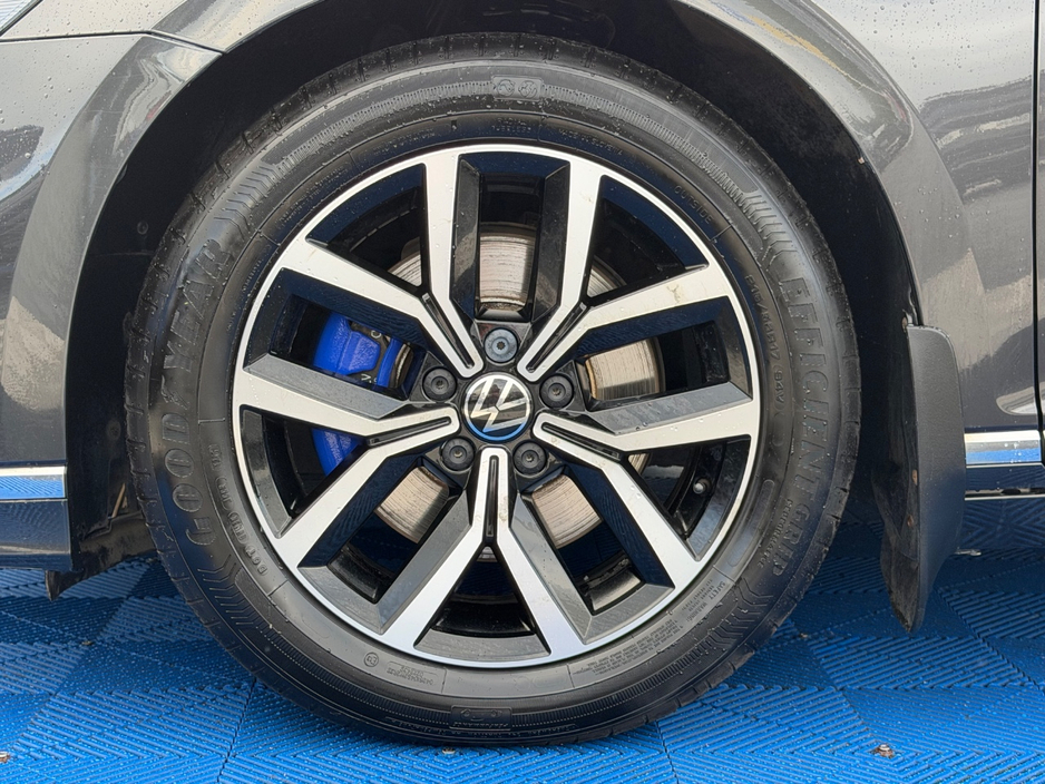 2022 Volkswagen Passat 1.4L Hybrid For Sale Images
