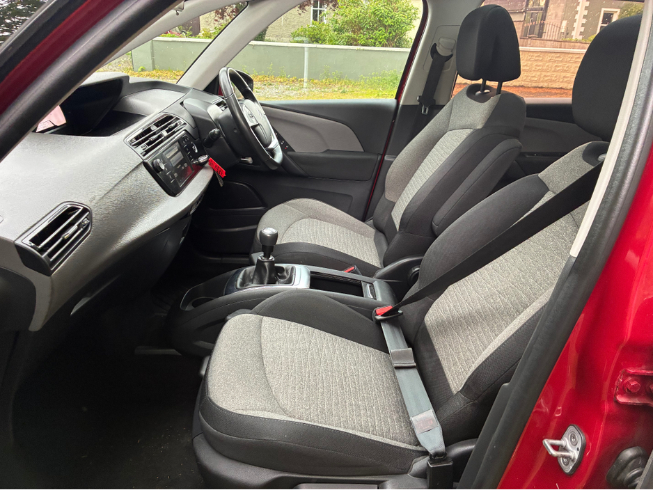 2015 Citroen Grand C4 Picasso 1.6L Diesel For Sale Images