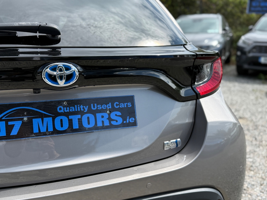 2021 Toyota Yaris 1.5L Petrol Hybrid For Sale Images