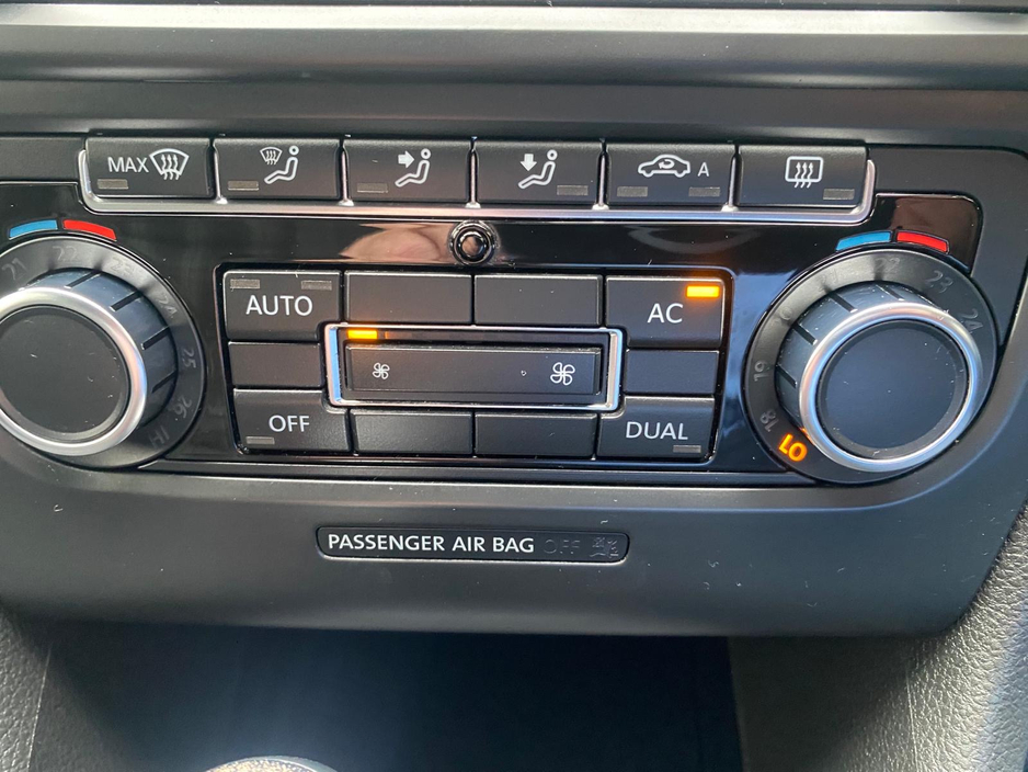 2010 Volkswagen Golf 2L Diesel For Sale Images