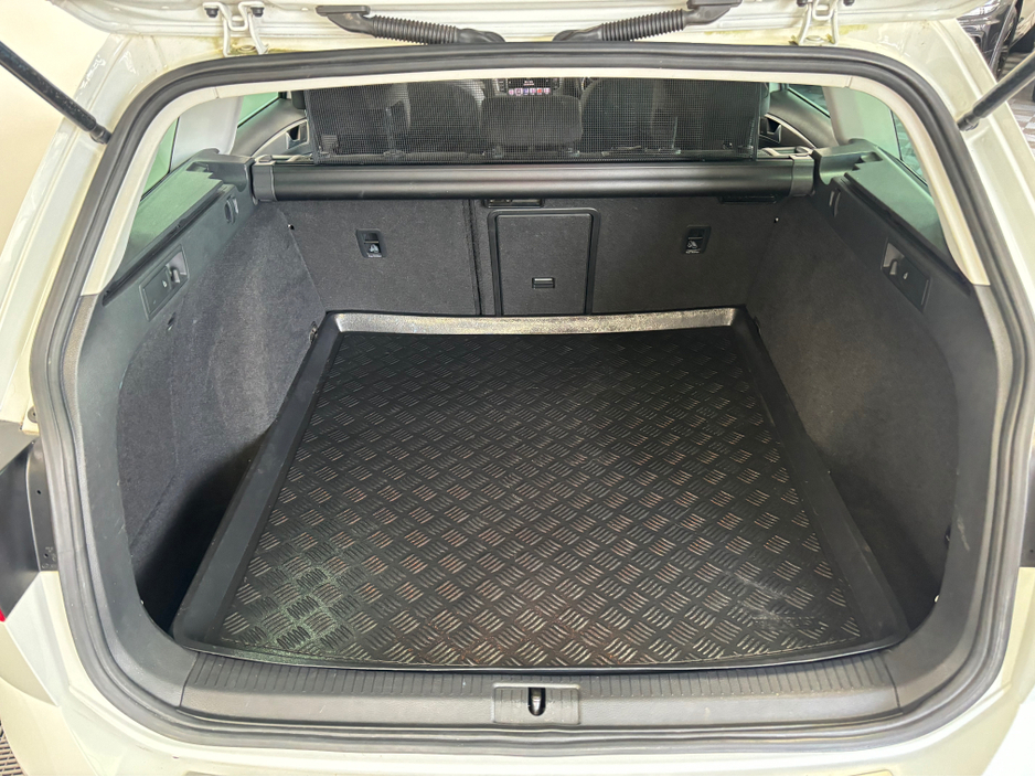 2014 Volkswagen Golf 1.2L Petrol For Sale Images