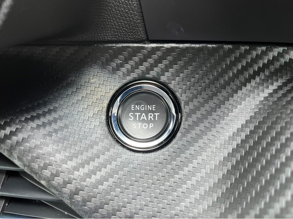 2021 Peugeot 2008 0L Electric For Sale Images