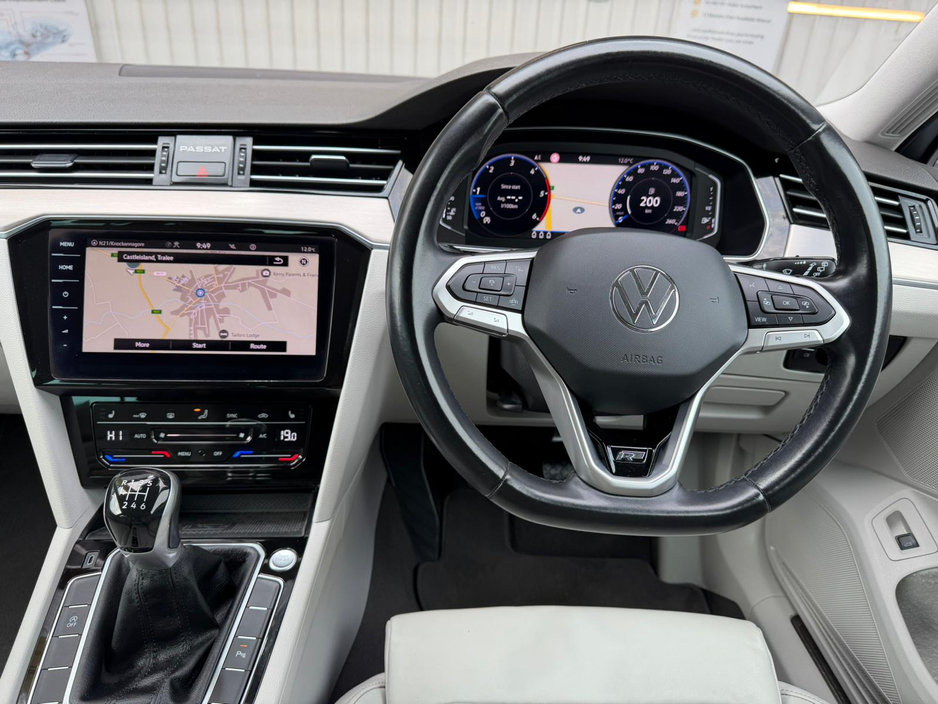 2021 Volkswagen Passat 2L Diesel For Sale Images