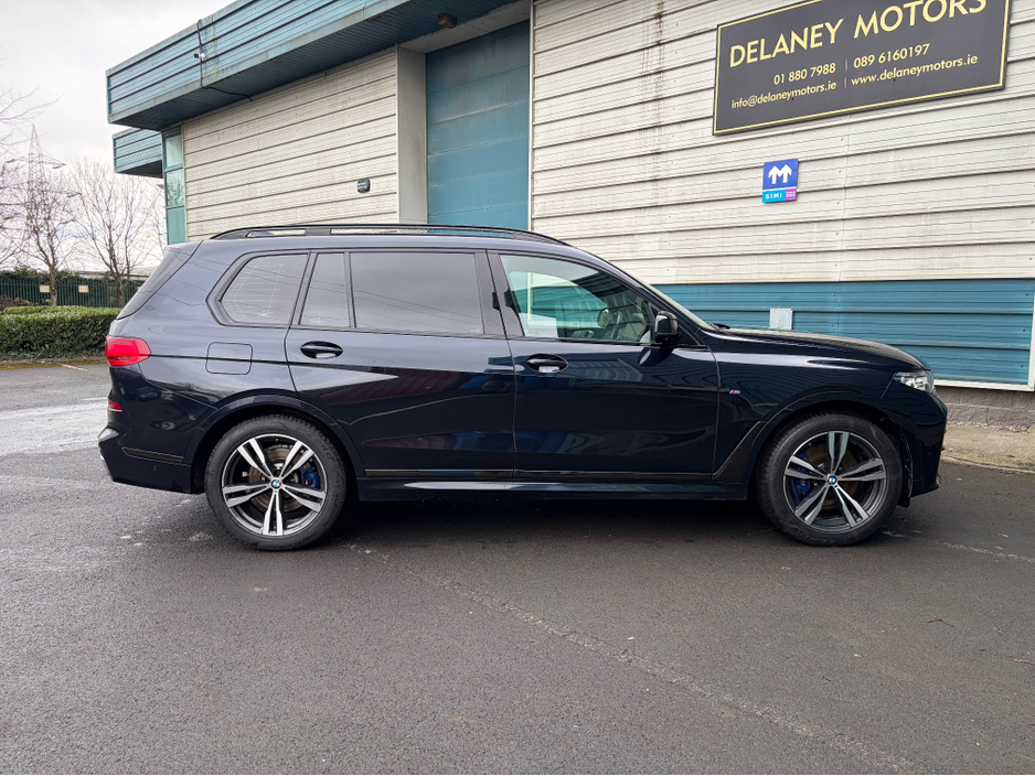 2021 BMW X7 3L Diesel For Sale Images