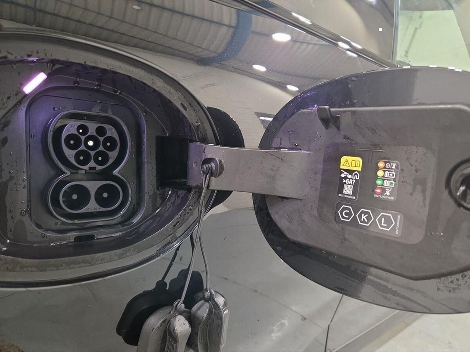 2026 MINI Hatch 0L Electric For Sale Images