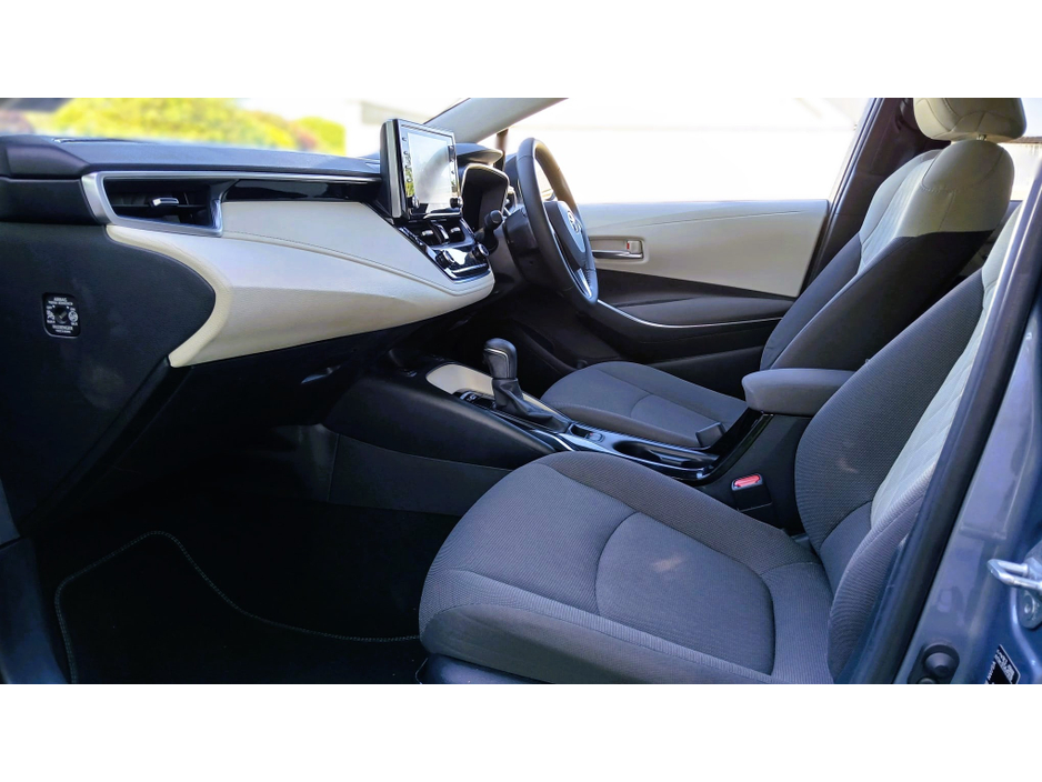 2021 Toyota Corolla 1.8L Petrol Hybrid For Sale Images