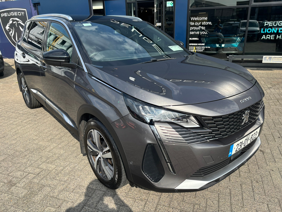 2023 Peugeot 5008 For Sale Images